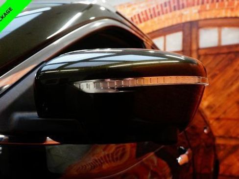 Used 2016 Nissan Rogue SL w/ SL Premium Package image 80