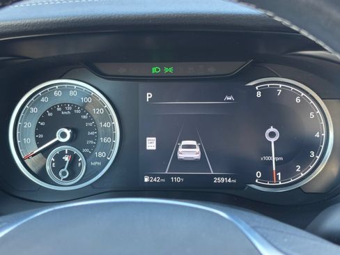 Used 2025 Genesis G70 2.5T AWD/4WD image 42