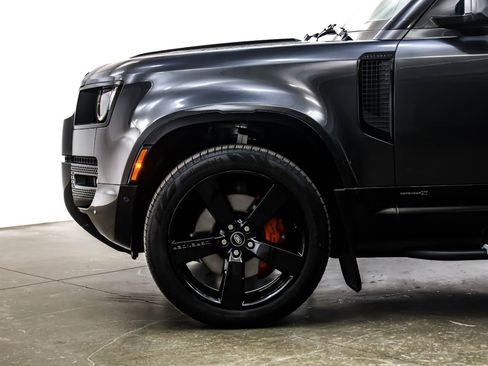 Used 2024 Land Rover Defender 110 X image 10