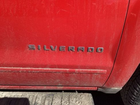 Used 2018 Chevrolet Silverado 1500 LT w/ All Star Edition image 10