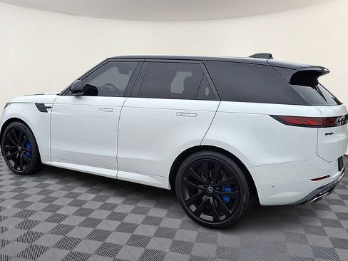 Used 2024 Land Rover Range Rover Sport Dynamic SE AWD/4WD image 6