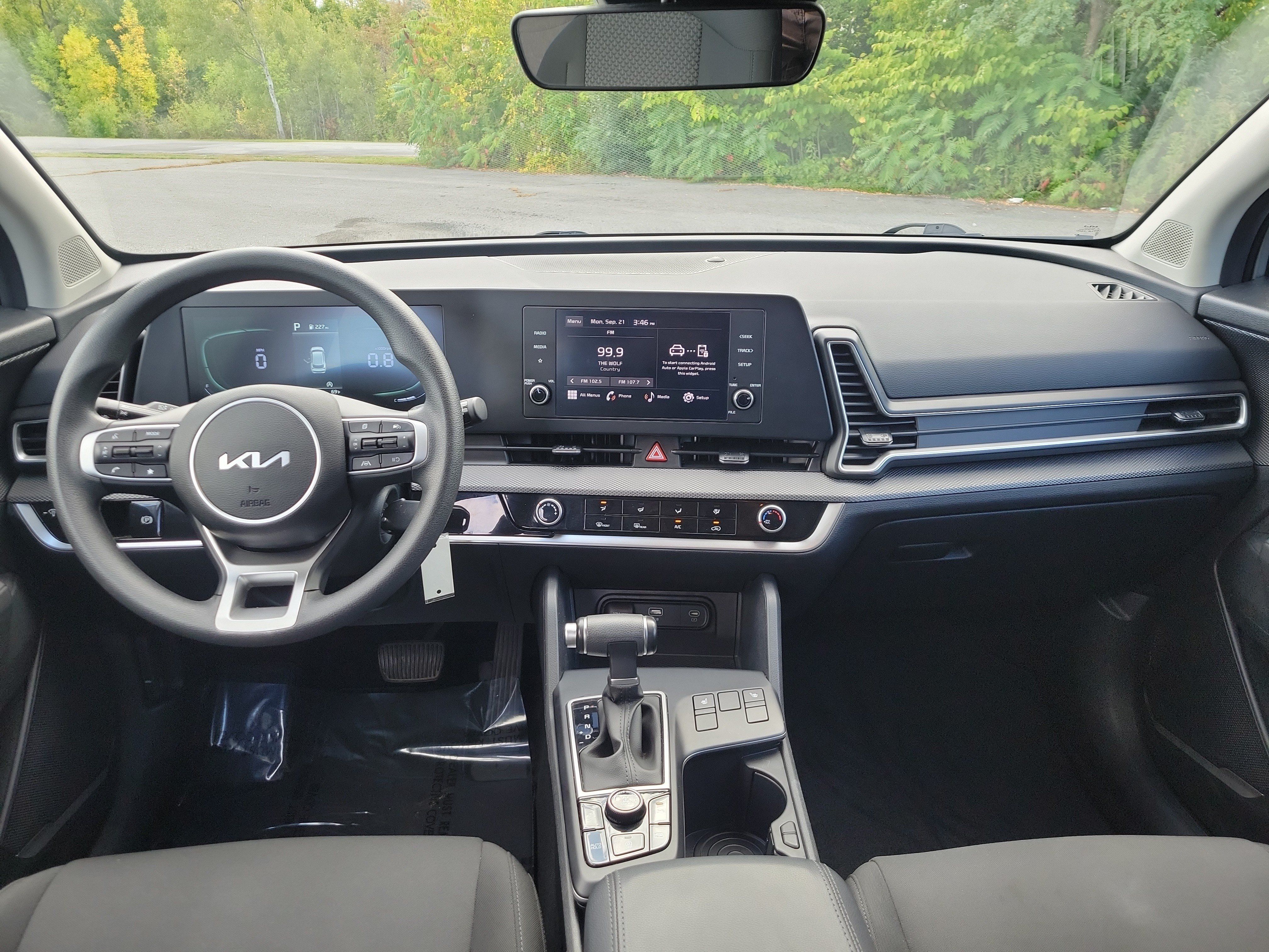 Used 2023 Kia Sportage LX AWD/4WD image 18