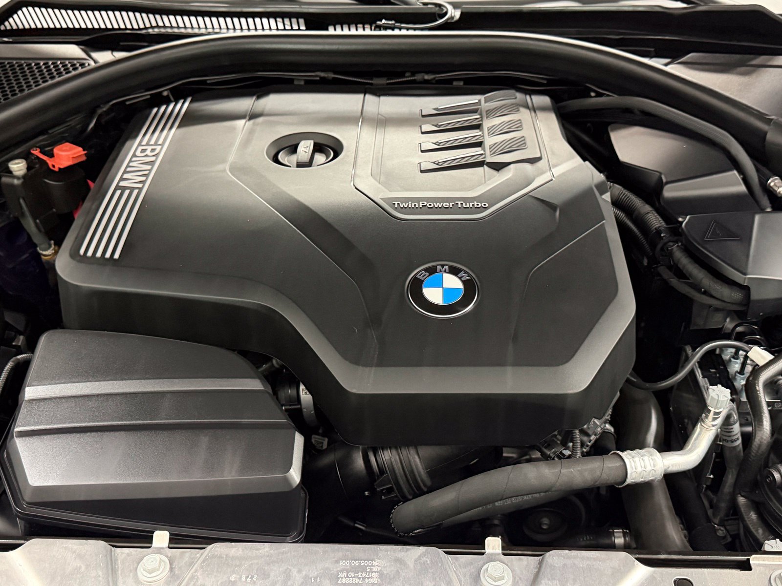 Used 2024 BMW 230i Coupe w/ Convenience Package RWD image 36