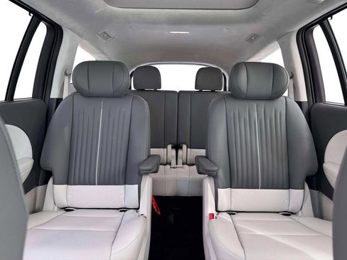 New 2026 Hyundai Ioniq 9 Calligraphy image 15