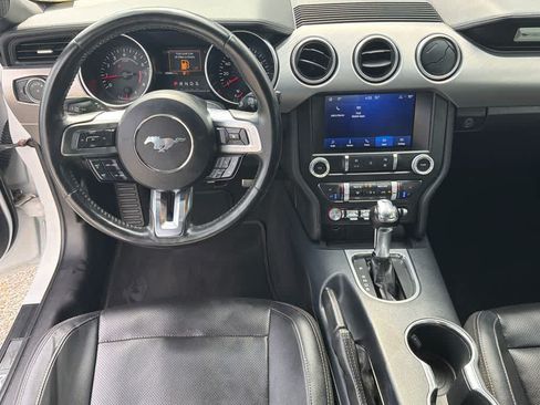 Used 2022 Ford Mustang Premium RWD image 16