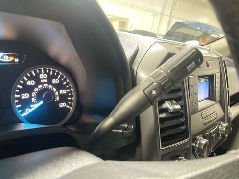 Used 2018 Ford F150 XLT w/ Equipment Group 301A Mid AWD/4WD image 19
