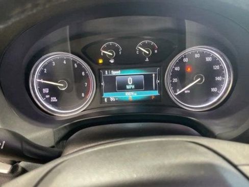 Used 2019 Buick Enclave Essence FWD image 16