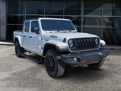 Used 2024 Jeep Gladiator Sport