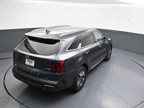 Certified 2021 Kia Sorento EX FWD image 41