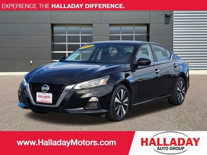 Used 2022 Nissan Altima 2.5 SV