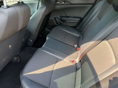 Used 2021 Honda Civic Sport image 22
