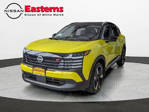 New 2025 Nissan Kicks SR image 1