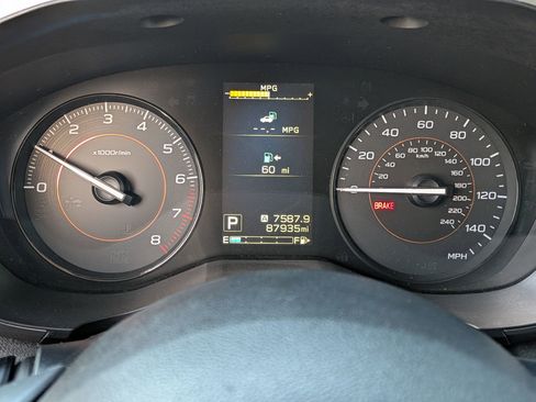 Used 2019 Subaru Crosstrek 2.0i Premium AWD/4WD image 17