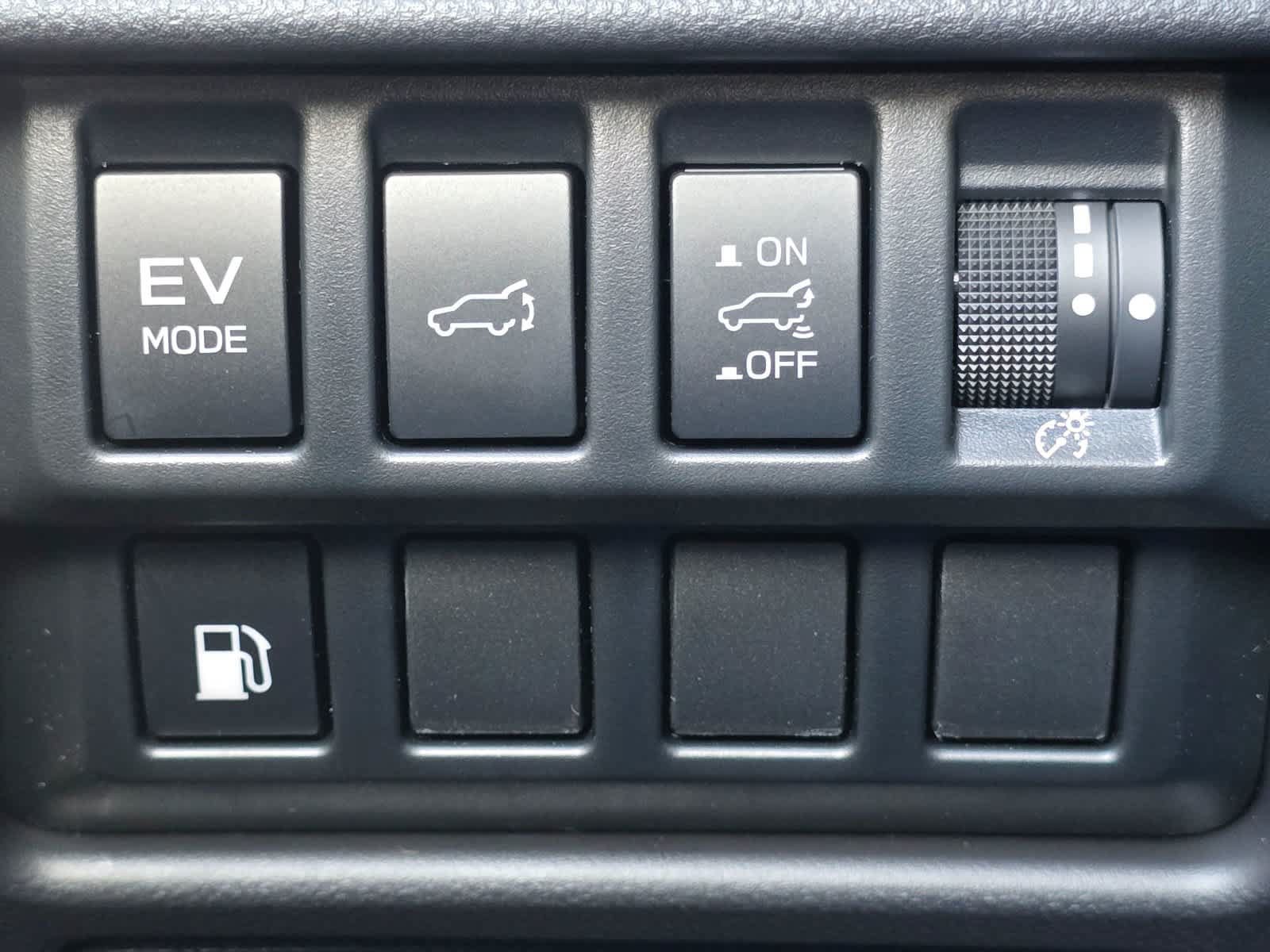 New 2026 Subaru Forester Touring AWD/4WD image 18