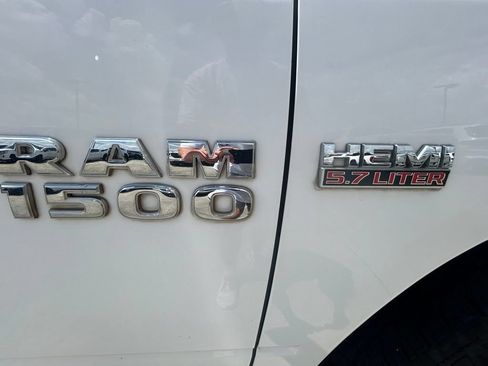 Used 2017 RAM 1500 Big Horn RWD image 16