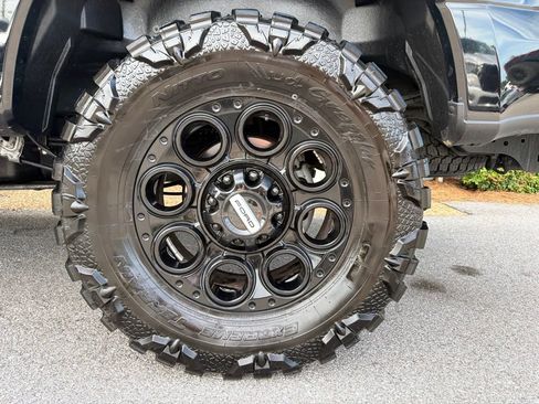 Used 2018 Ford F250 Platinum w/ Platinum Ultimate Package AWD/4WD image 15