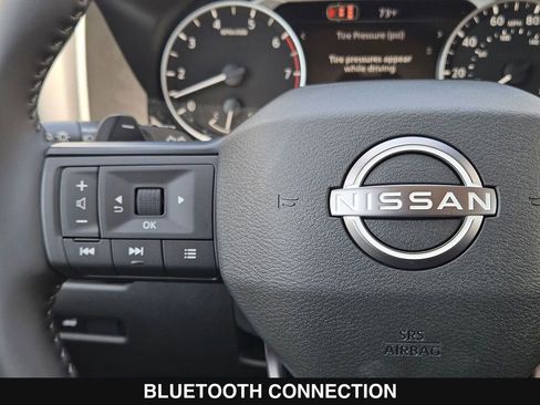 New 2026 Nissan Rogue SV image 25