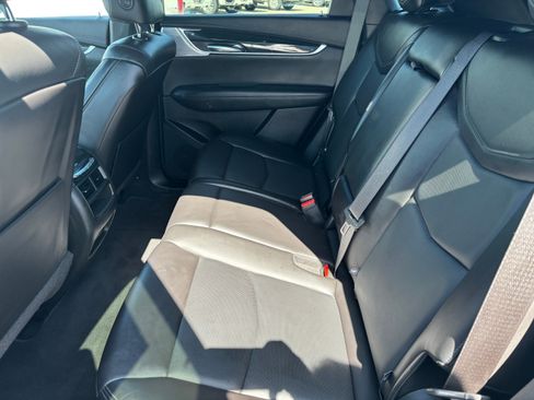 Used 2023 Cadillac XT5 Premium Luxury image 16
