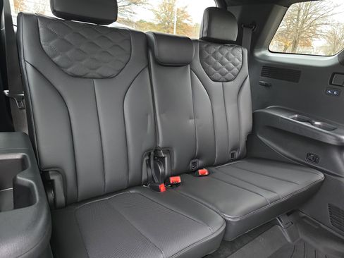 Used 2021 Hyundai Palisade Calligraphy w/ Cargo Package image 12