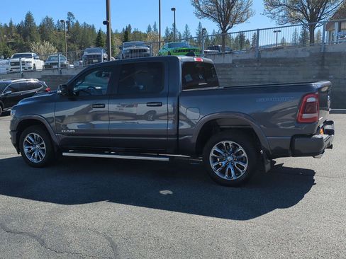 Used 2020 RAM 1500 Laramie w/ Sport Appearance Package AWD/4WD image 4