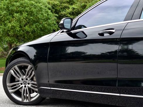 Used 2019 Mercedes-Benz S 560 Sedan image 7