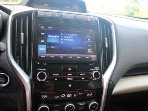 Used 2019 Subaru Ascent Touring AWD/4WD image 3