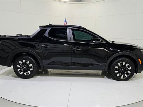 Used 2026 Hyundai Santa Cruz SEL FWD image 9