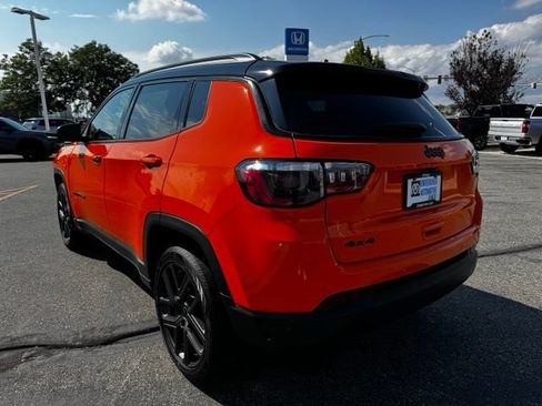 Used 2026 Jeep Compass Limited AWD/4WD image 7