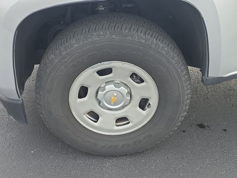 Used 2016 Chevrolet Colorado W/T image 8