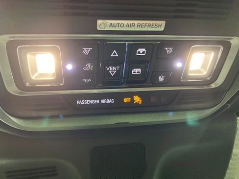 Used 2026 Lincoln Navigator L Reserve AWD/4WD image 38