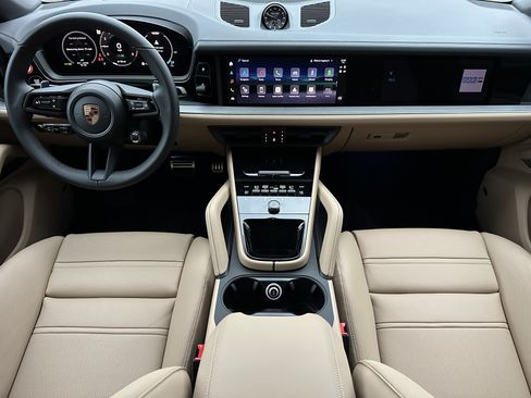 New 2026 Porsche Cayenne S AWD/4WD image 6