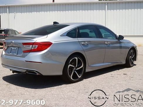 Used 2022 Honda Accord Sport image 5