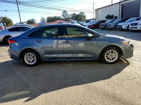 Used 2020 Toyota Corolla LE image 15