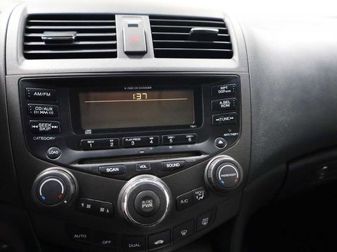 Used 2005 Honda Accord EX-L image 30