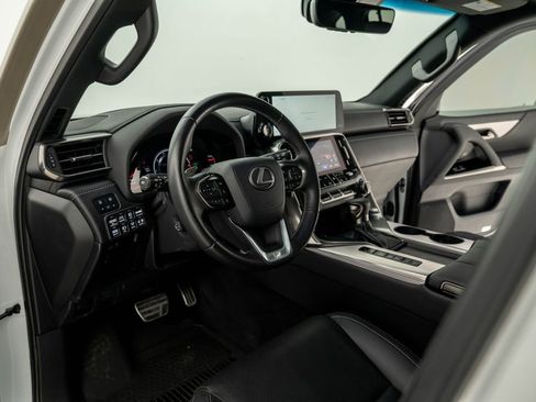 Used 2024 Lexus LX 600 F Sport AWD/4WD image 9