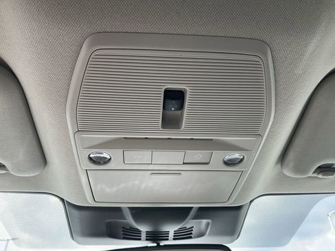 New 2026 Nissan Sentra SV w/ SV Convenience Package FWD image 17