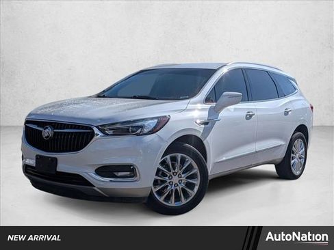 Used 2021 Buick Enclave Essence w/ Sound and Sites Package image 1