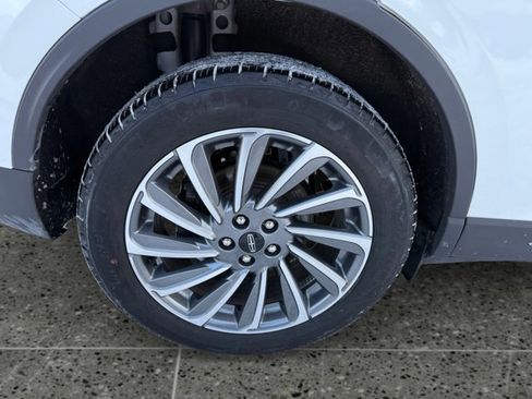 Used 2024 Lincoln Corsair Reserve w/ Equipment Group 201A image 10