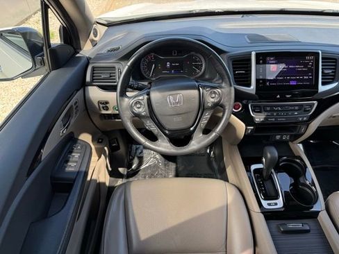 Used 2017 Honda Ridgeline RTL-E image 5