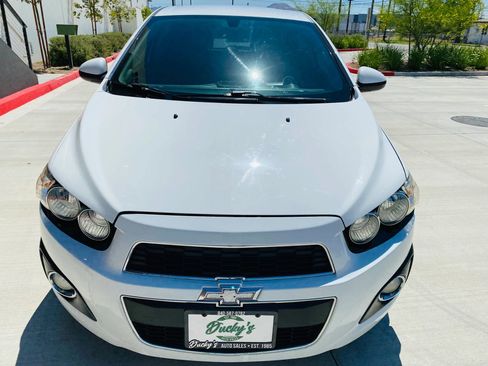 Used 2016 Chevrolet Sonic LTZ FWD image 2