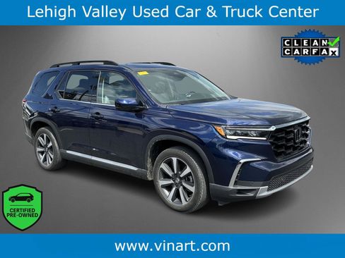 Used 2024 Honda Pilot Touring image 1