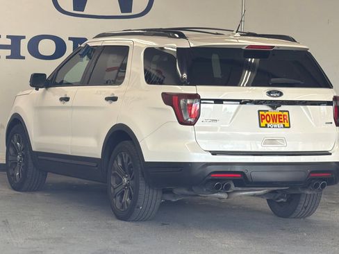 Used 2018 Ford Explorer Sport w/ Equipment Group 401A AWD/4WD image 5
