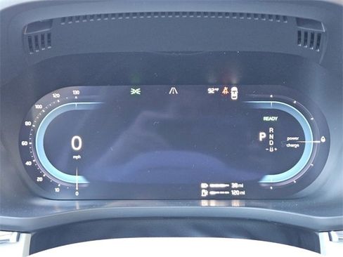 Used 2025 Volvo XC60 T8 Core w/ Climate Package image 19