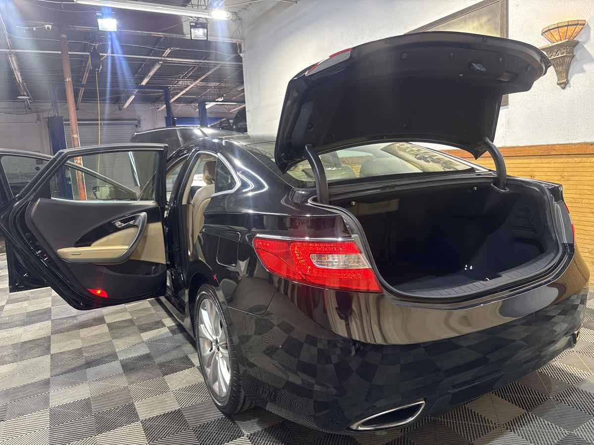 Used 2014 Hyundai Azera FWD image 9