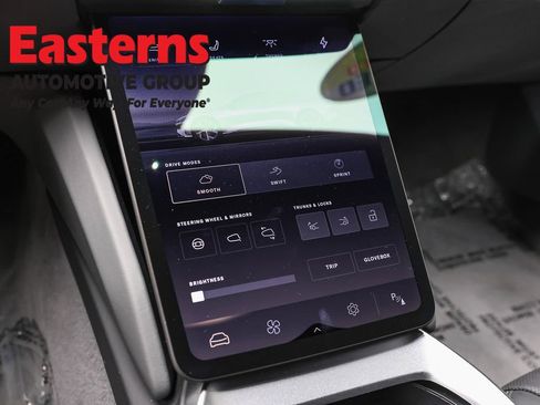 Used 2024 Lucid Air Pure RWD image 7