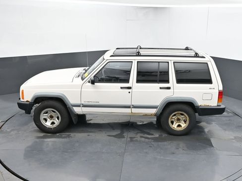 Used 1998 Jeep Cherokee Sport AWD/4WD image 16