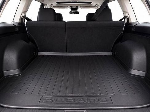 Used 2014 Subaru Outback 2.5i Premium w/ Moonroof Package AWD/4WD image 10