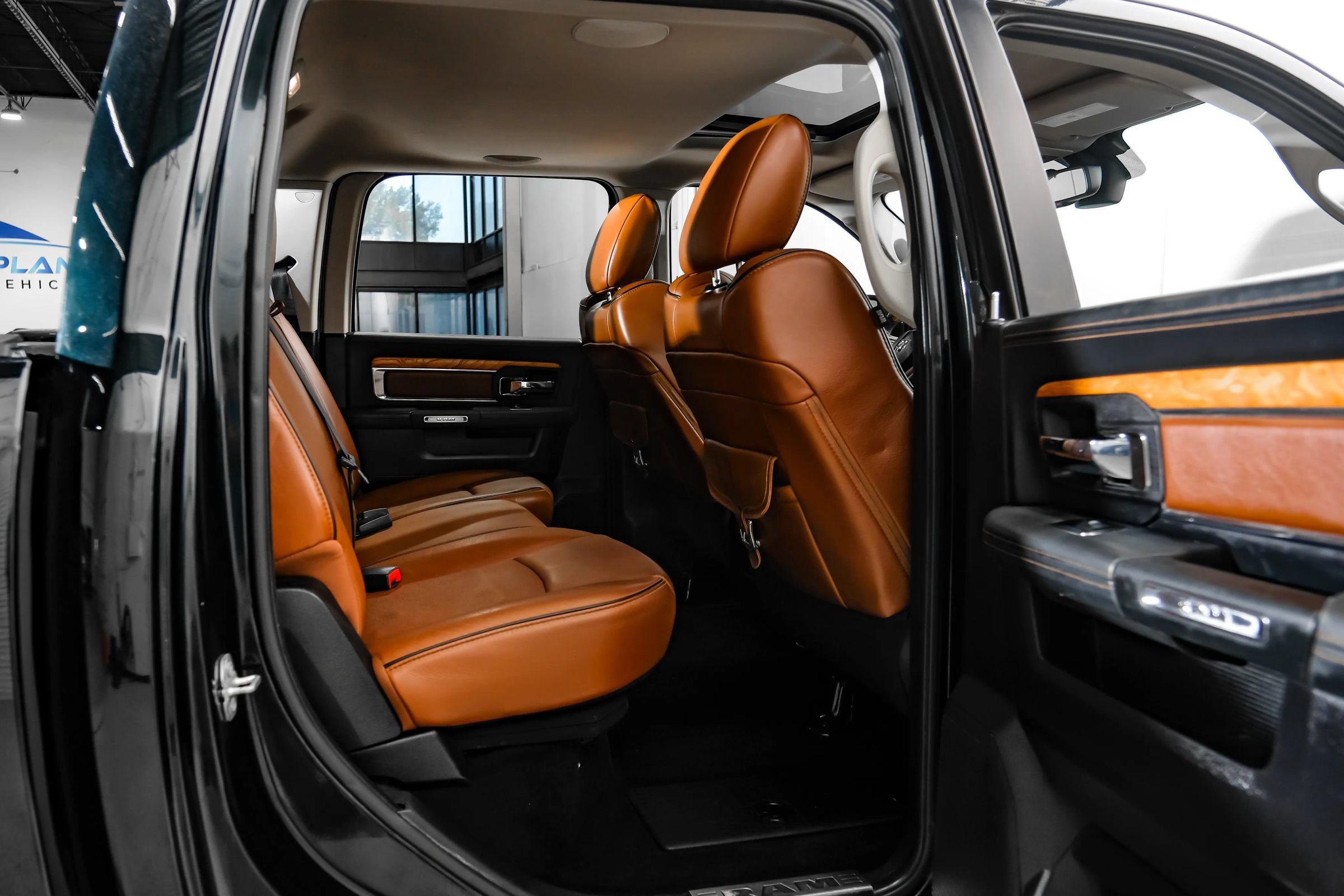 Used 2016 RAM 1500 Laramie Longhorn w/ Convenience Group AWD/4WD image 49