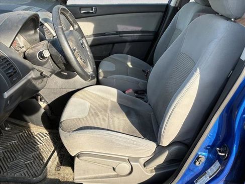 Used 2012 Nissan Sentra 2.0 SR w/ Special Edition Pkg image 11