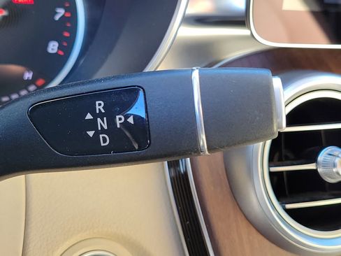 Certified 2022 Mercedes-Benz GLC 300 GLC 300 image 31